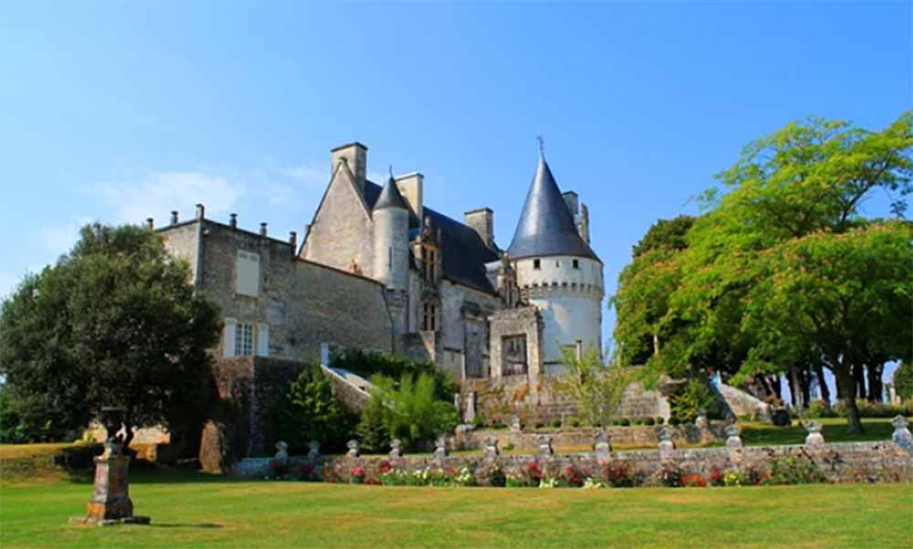Château de Crazannes