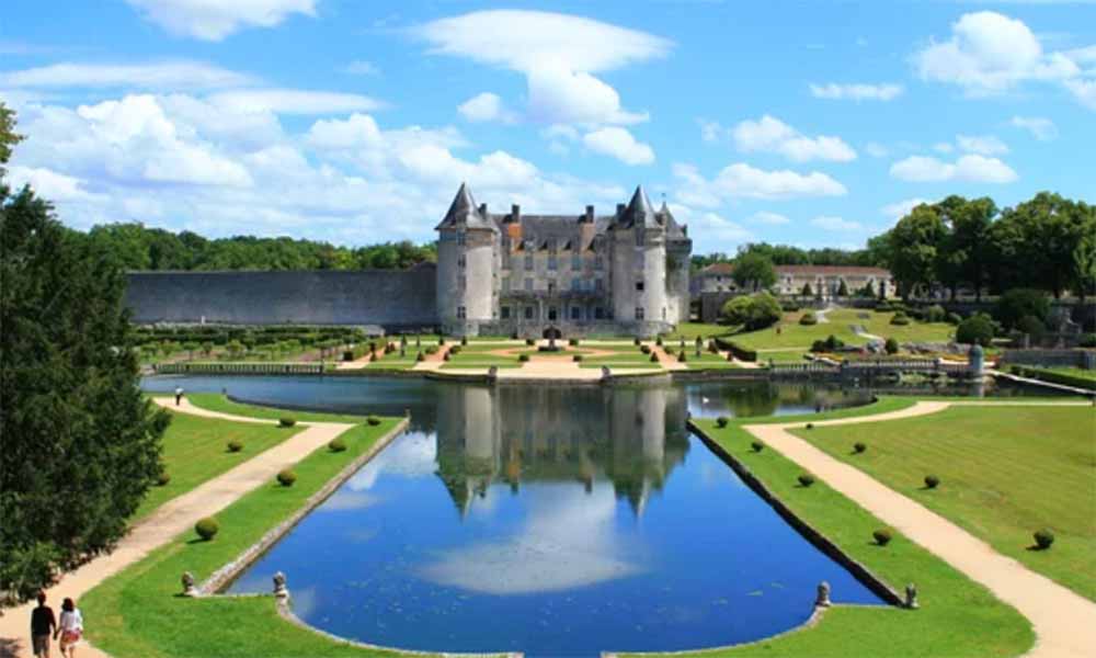 Château de La Roche Courbon